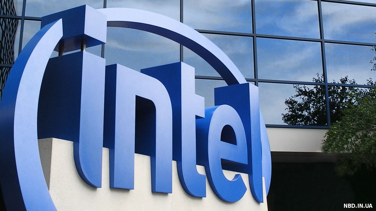 INTEL ПОКАЗАЛА МИНИ-КОМПЬЮТЕР РАЗМЕРОМ С ФЛЕШКУ